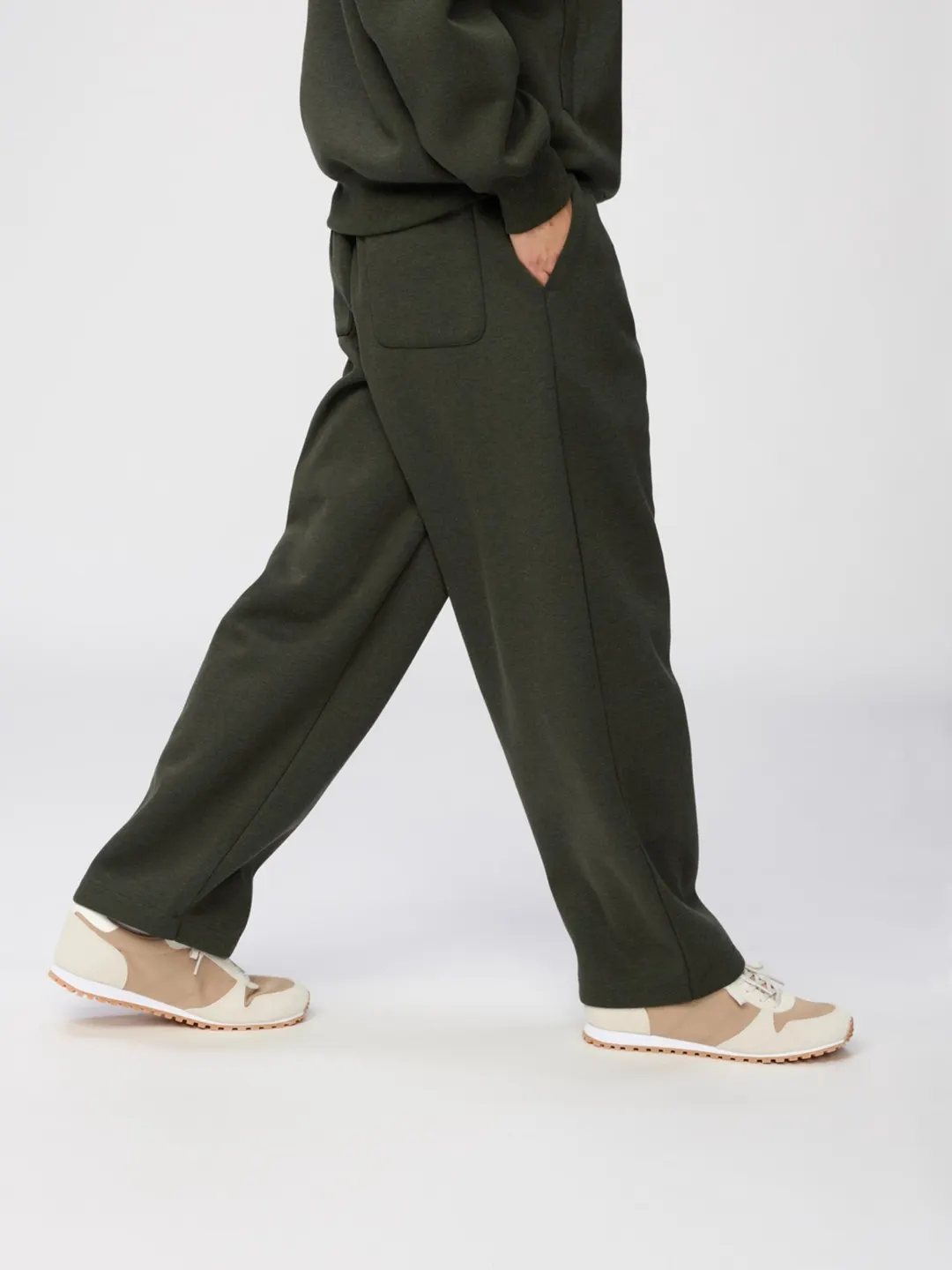 Кеды унисекс, Uniqlo