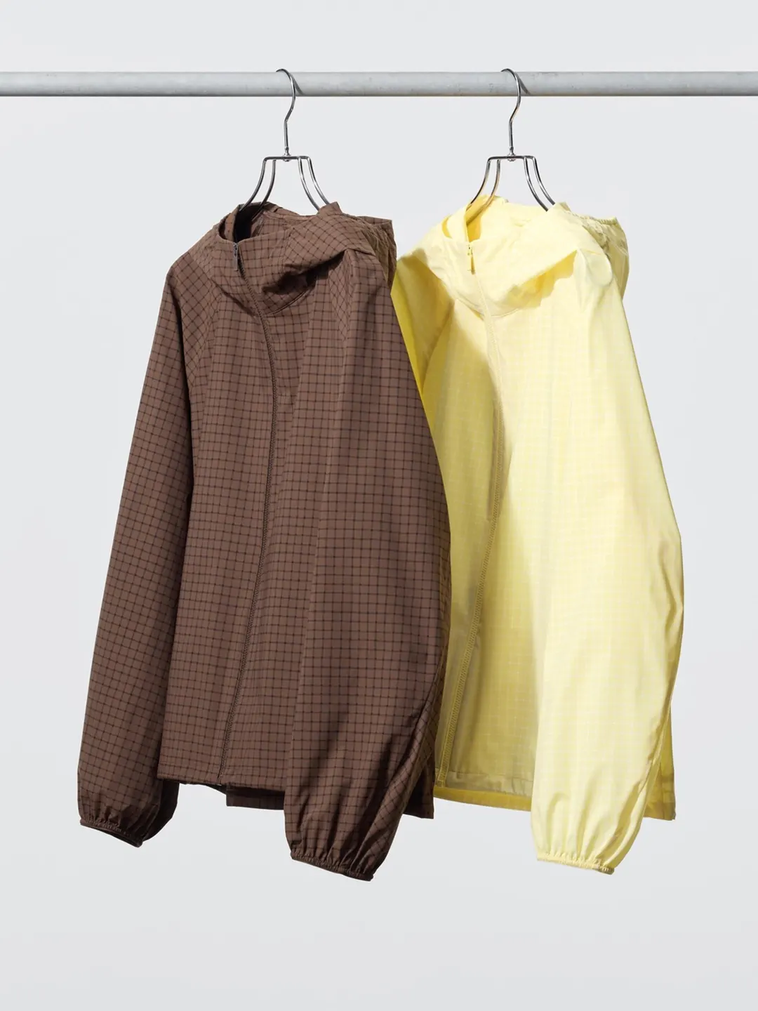 Компактная куртка в клетку с капюшоном и защитой от ультрафиолета, Uniqlo