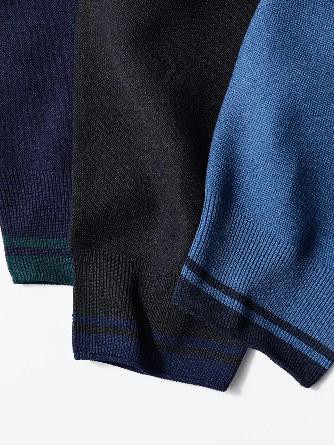 Трикотажное поло 3D с длинными рукавами, Uniqlo