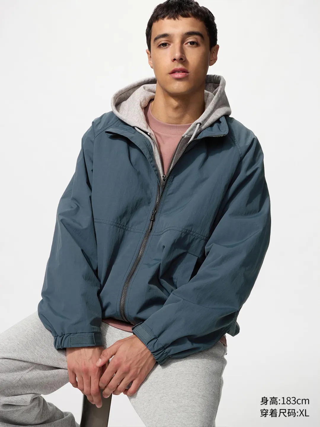 Ветрозащитная куртка с воротником-стойкой, Uniqlo