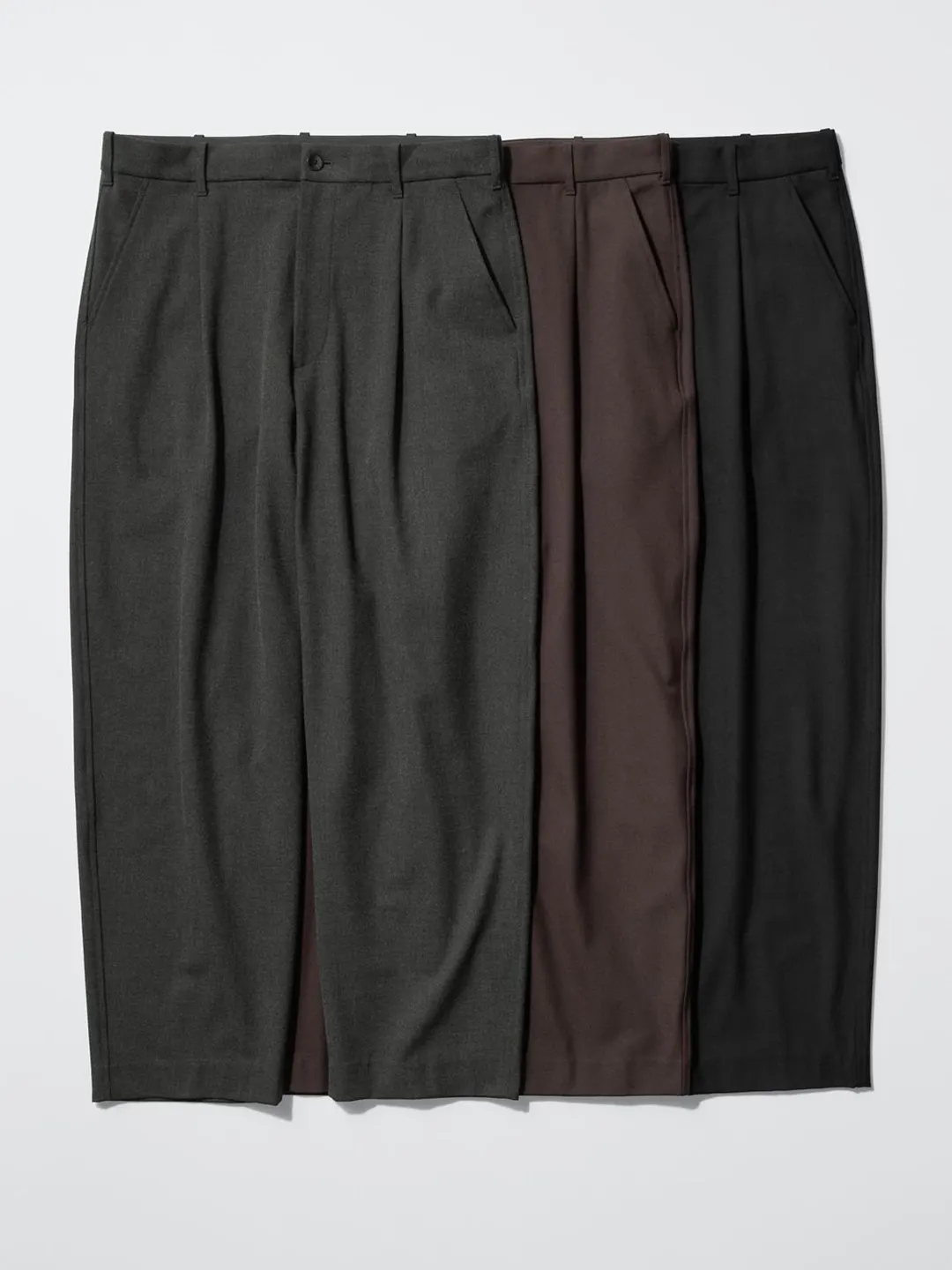 Брюки широкие со складками, Uniqlo