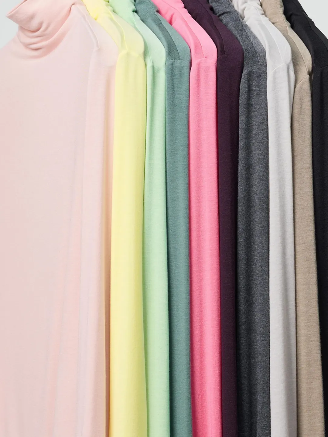 Водолазка HEATTECH с 9% кашемира, Uniqlo