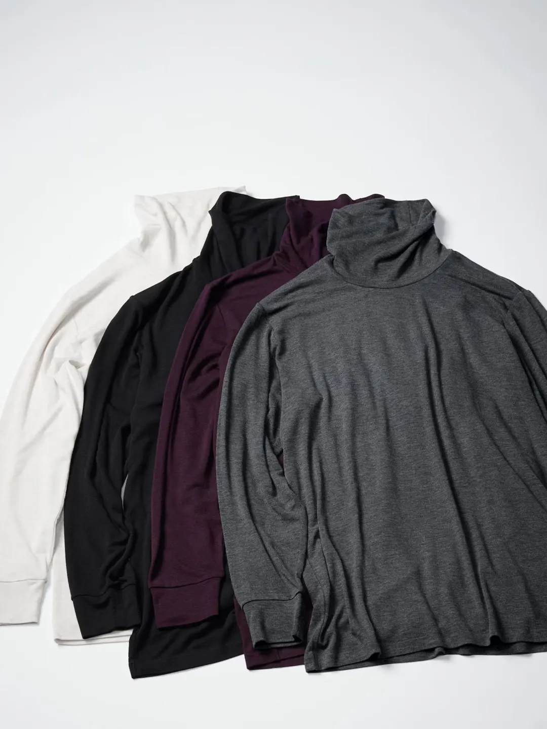 Лонгслив HEATTECH с воротником-гольфом из смесового кашемира, Uniqlo