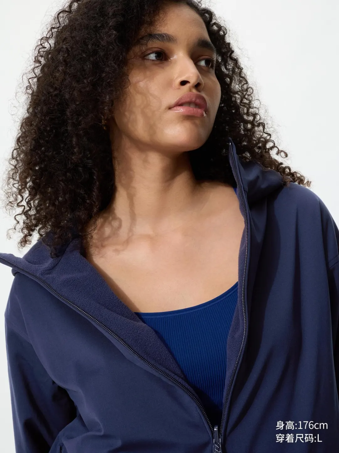 Двусторонняя ветровка с капюшоном и флисом, Uniqlo