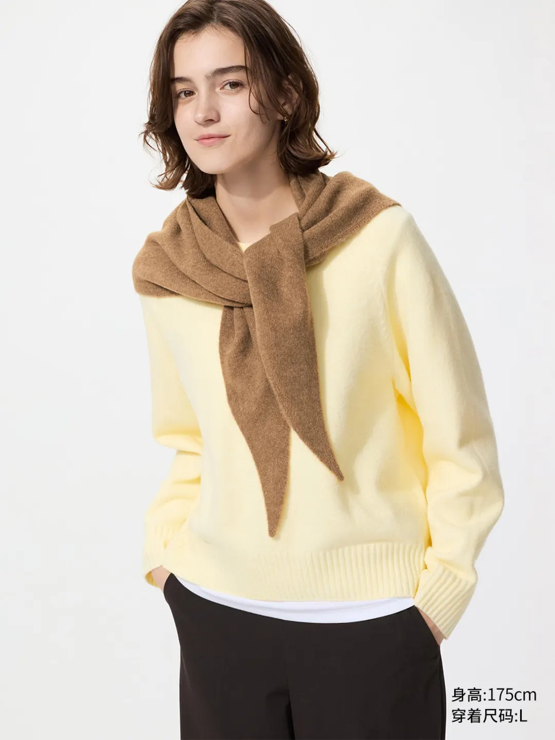 Джемпер с круглым вырезом из пряжи Souffle Yarn, Uniqlo