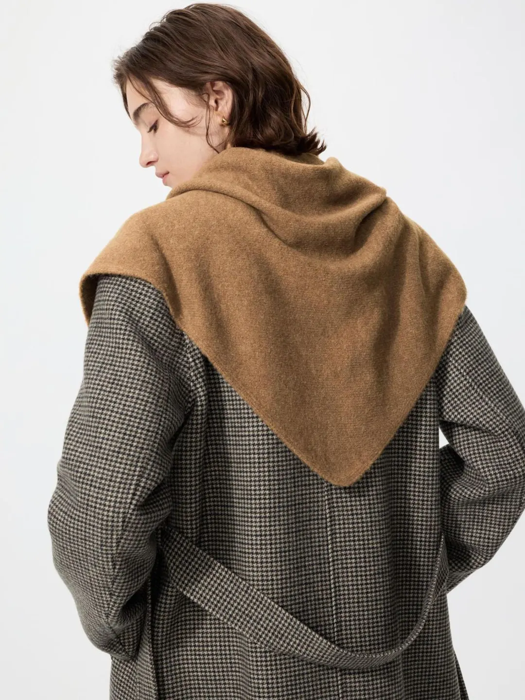 Шарф-косынка из пряжи souffle yarn, Uniqlo