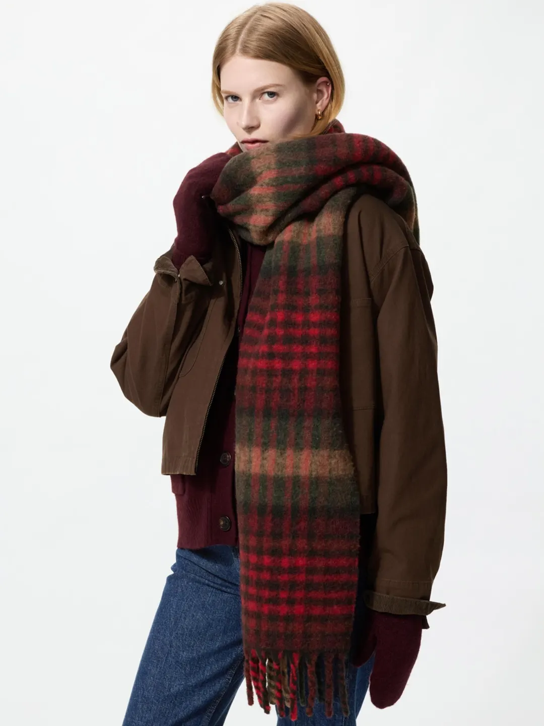 Шарф из пряжи souffle yarn, Uniqlo