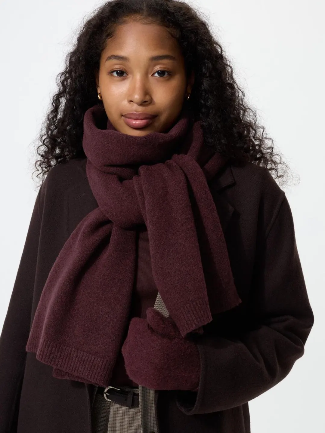 Шарф из пряжи souffle yarn, Uniqlo