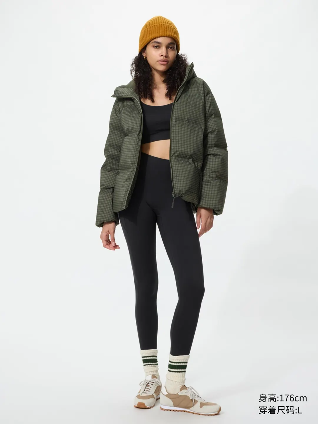 Бесшовный клетчатый пуховик с капюшоном, Uniqlo