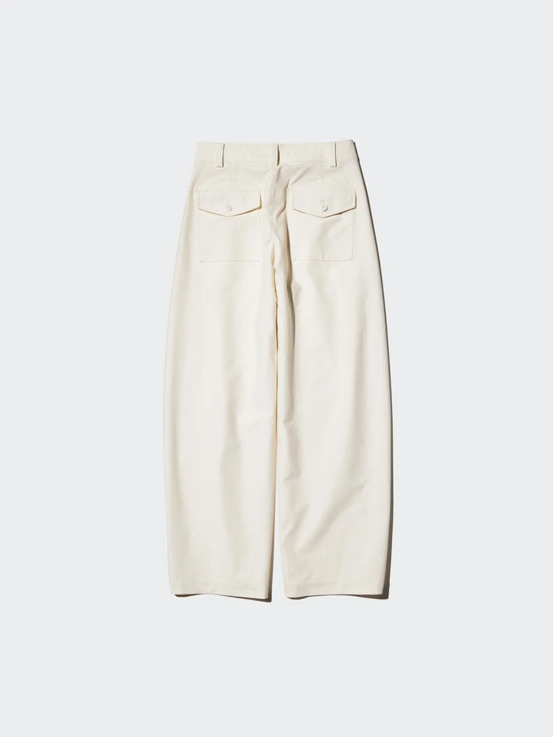 Удлинённые брюки свободного кроя с изогнутыми штанинами, Uniqlo