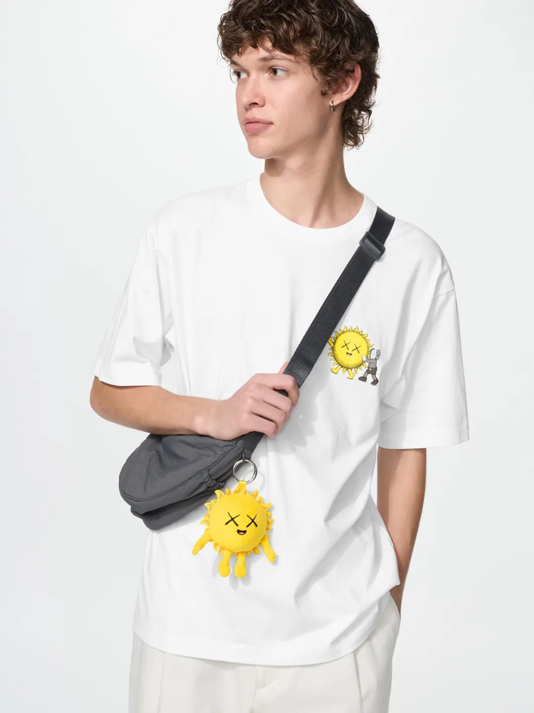 Брелок-игрушка UT KAWS, Uniqlo