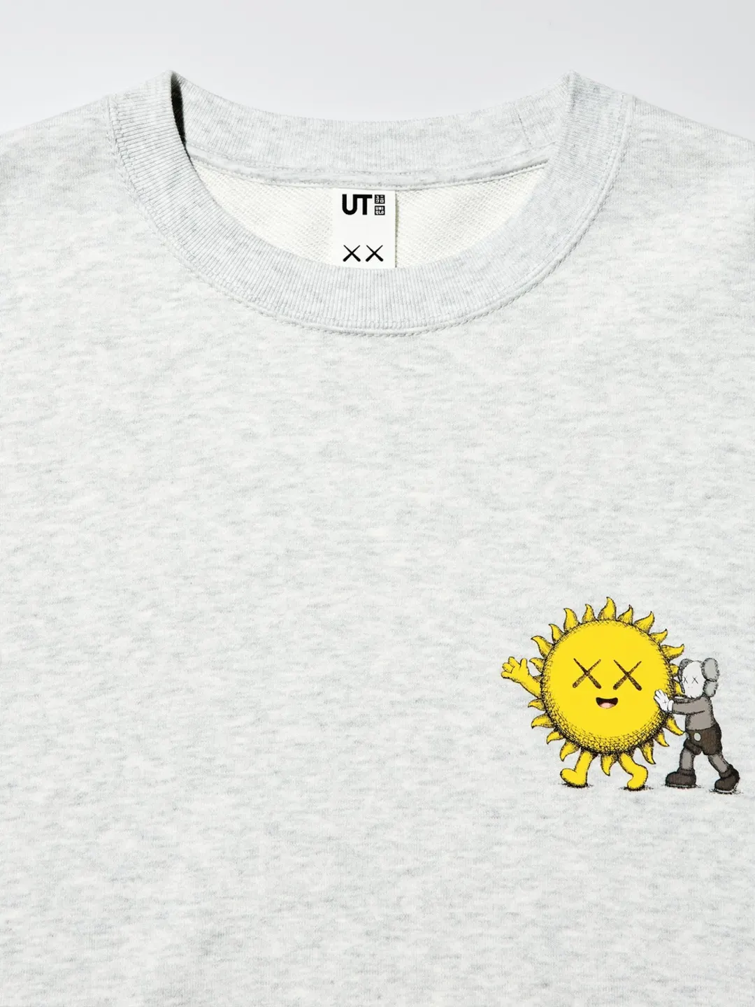 Свитшот UT KAWS, Uniqlo
