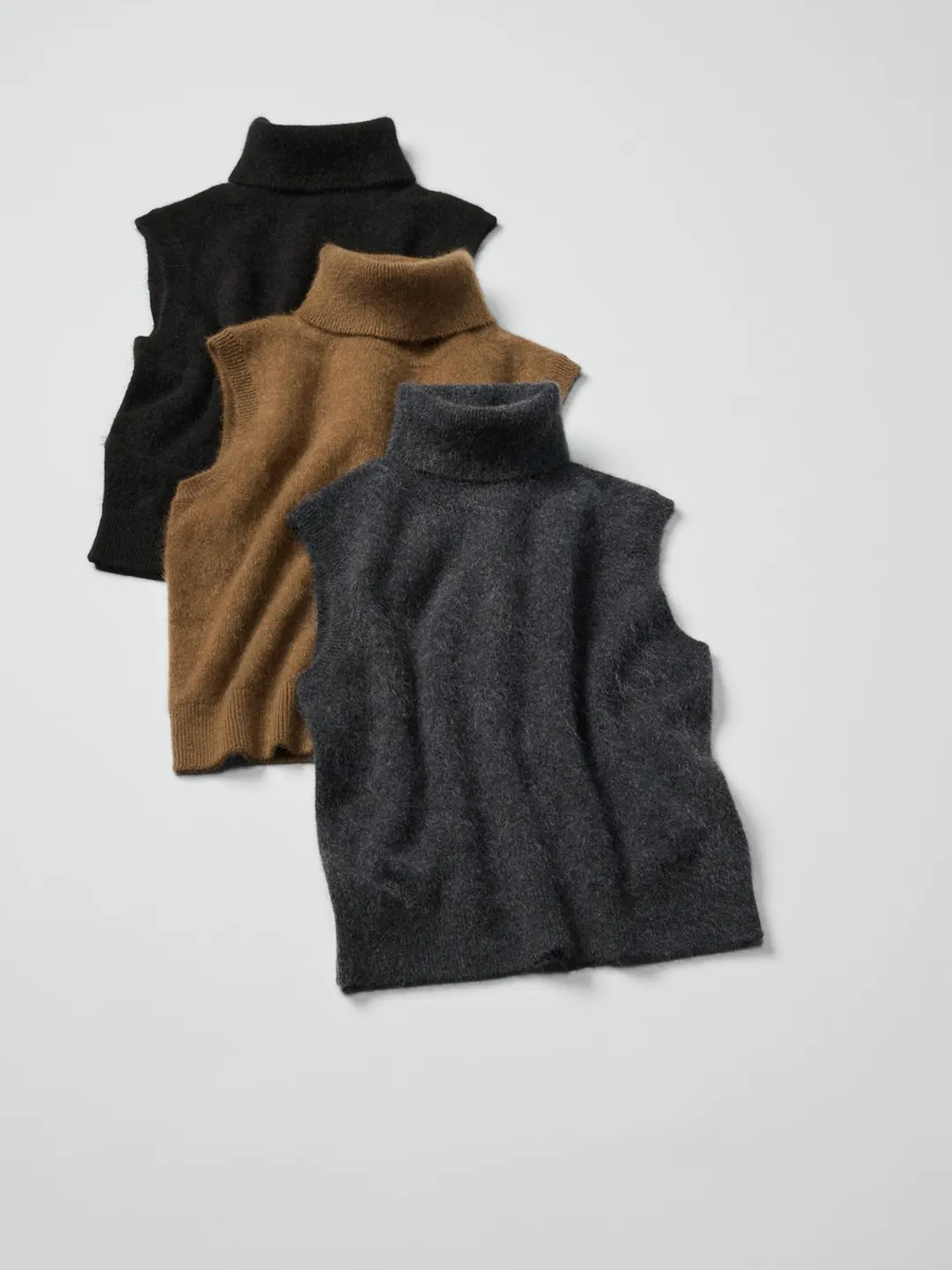 Кашемировый жилет, Uniqlo