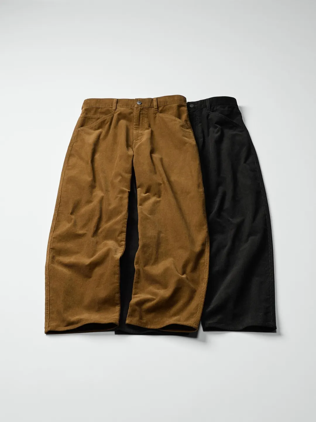 Брюки свободного кроя из вельвета, Uniqlo
