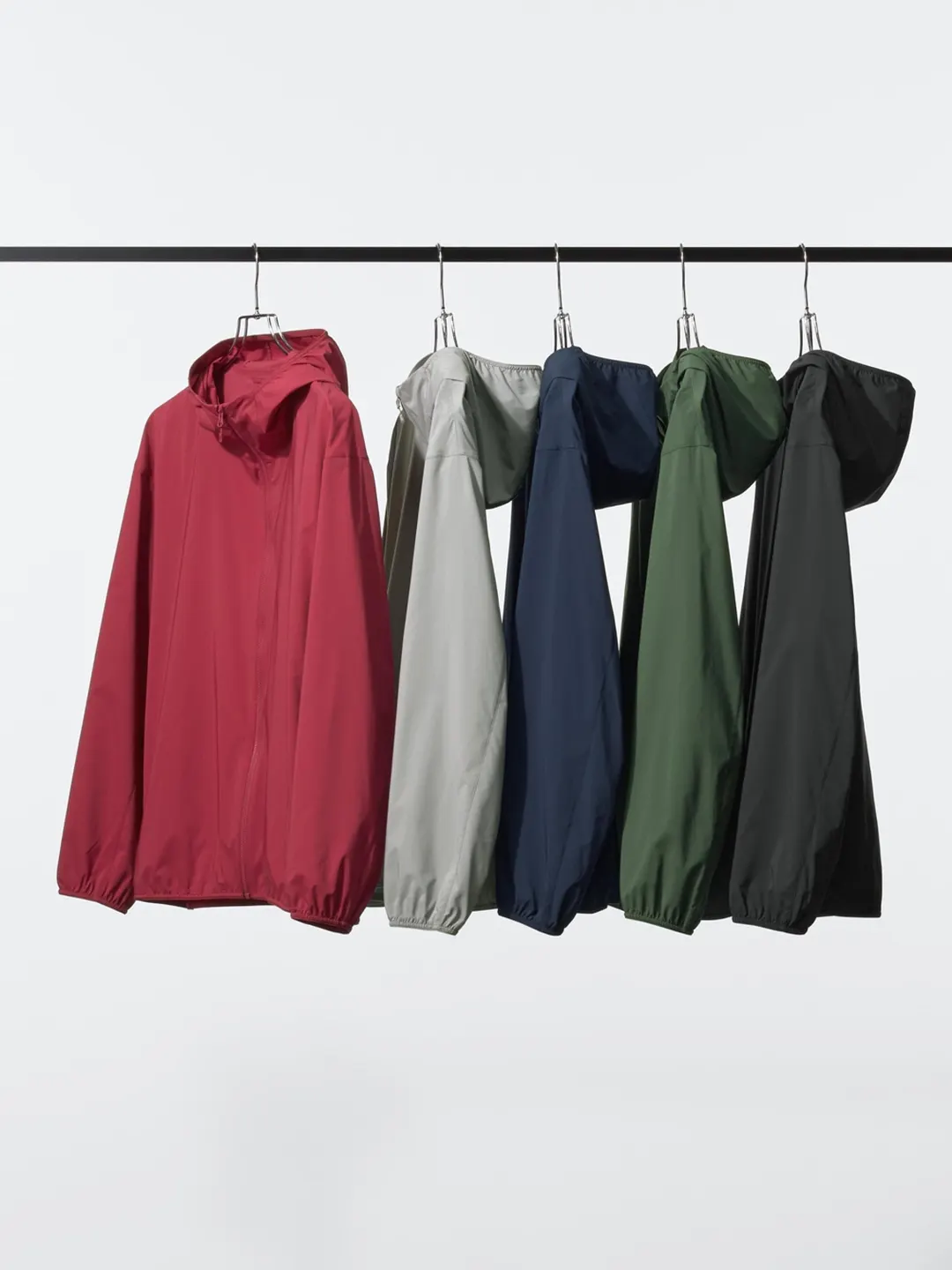 Компактная куртка с капюшоном и защитой от ультрафиолета, Uniqlo