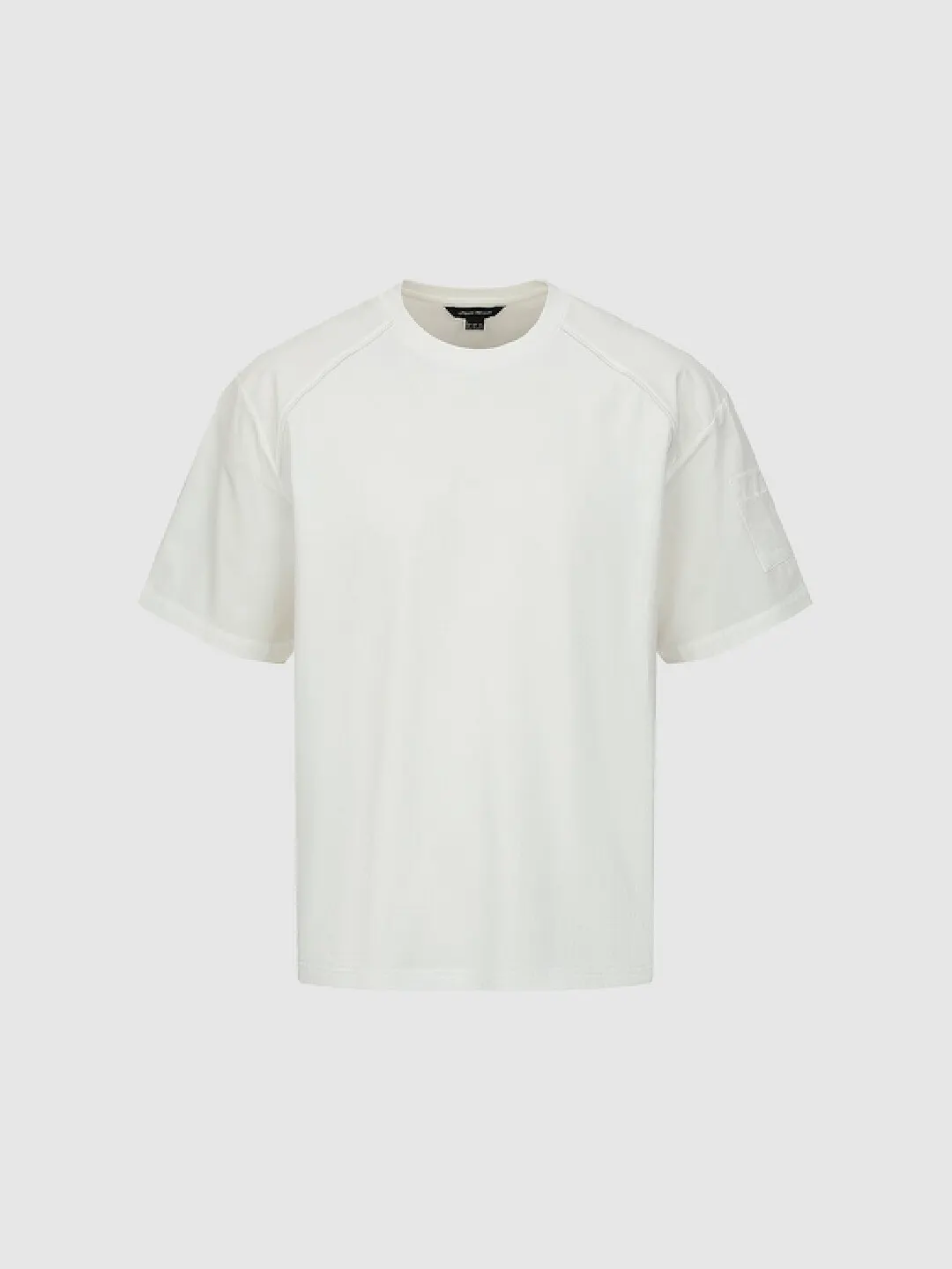 Футболка из хлопка с рукавами реглан, вставками и карманом, Urban Revivo