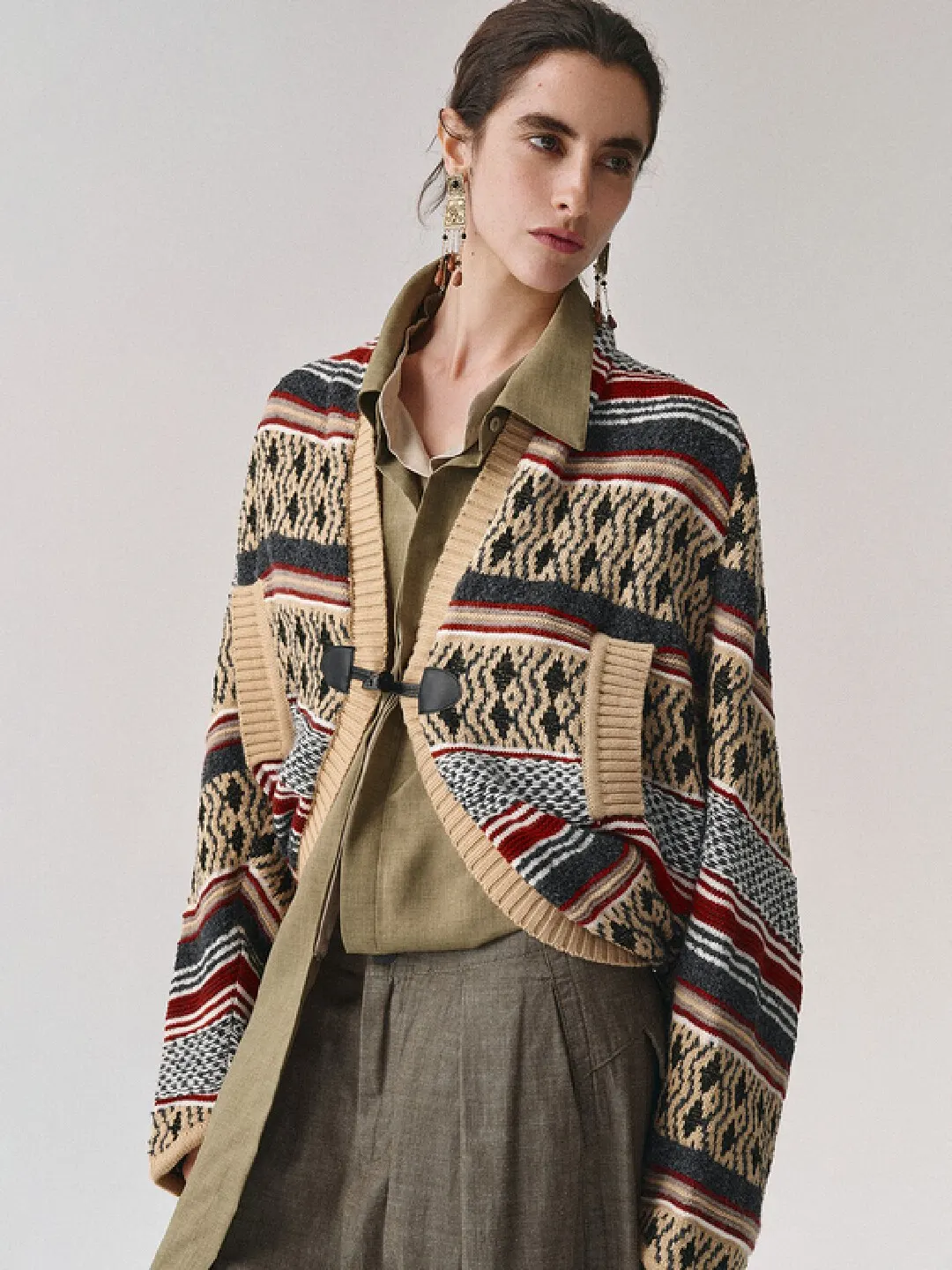 Кардиган с жаккардовым узором Fair Isle и застежкой на клеванты, Urban Revivo