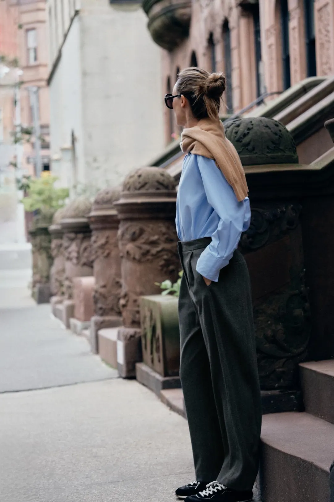 Брюки с вытачками и эластичным поясом, Zara