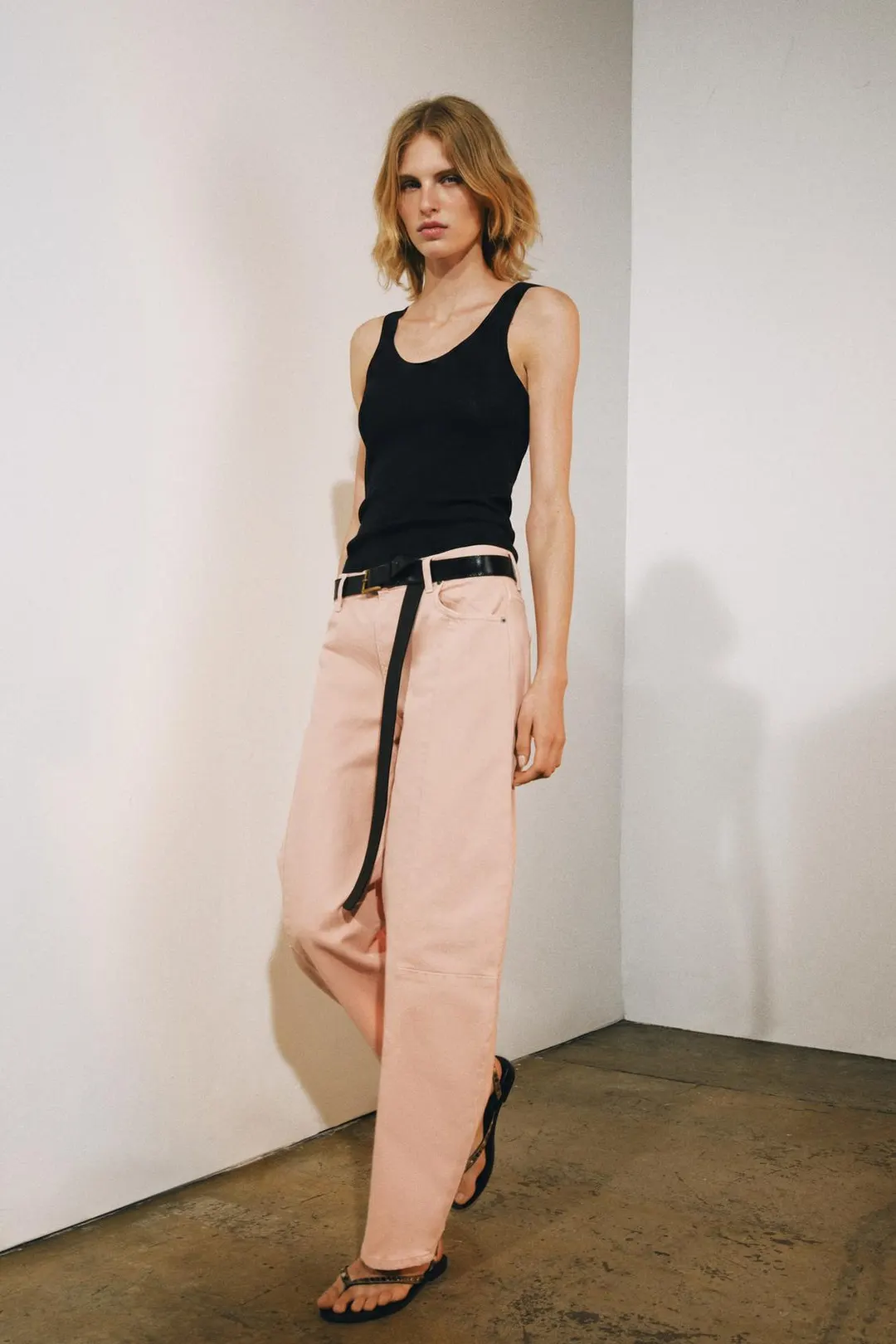 Топ без рукавов тонкой вязки, Zara