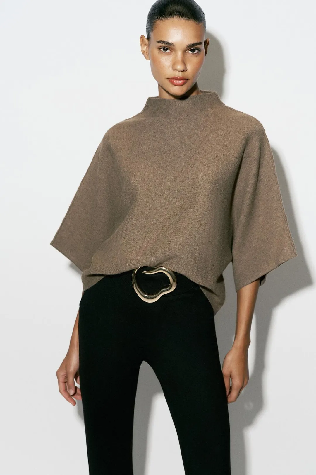 Вязаный джемпер с широкими рукавами, Zara