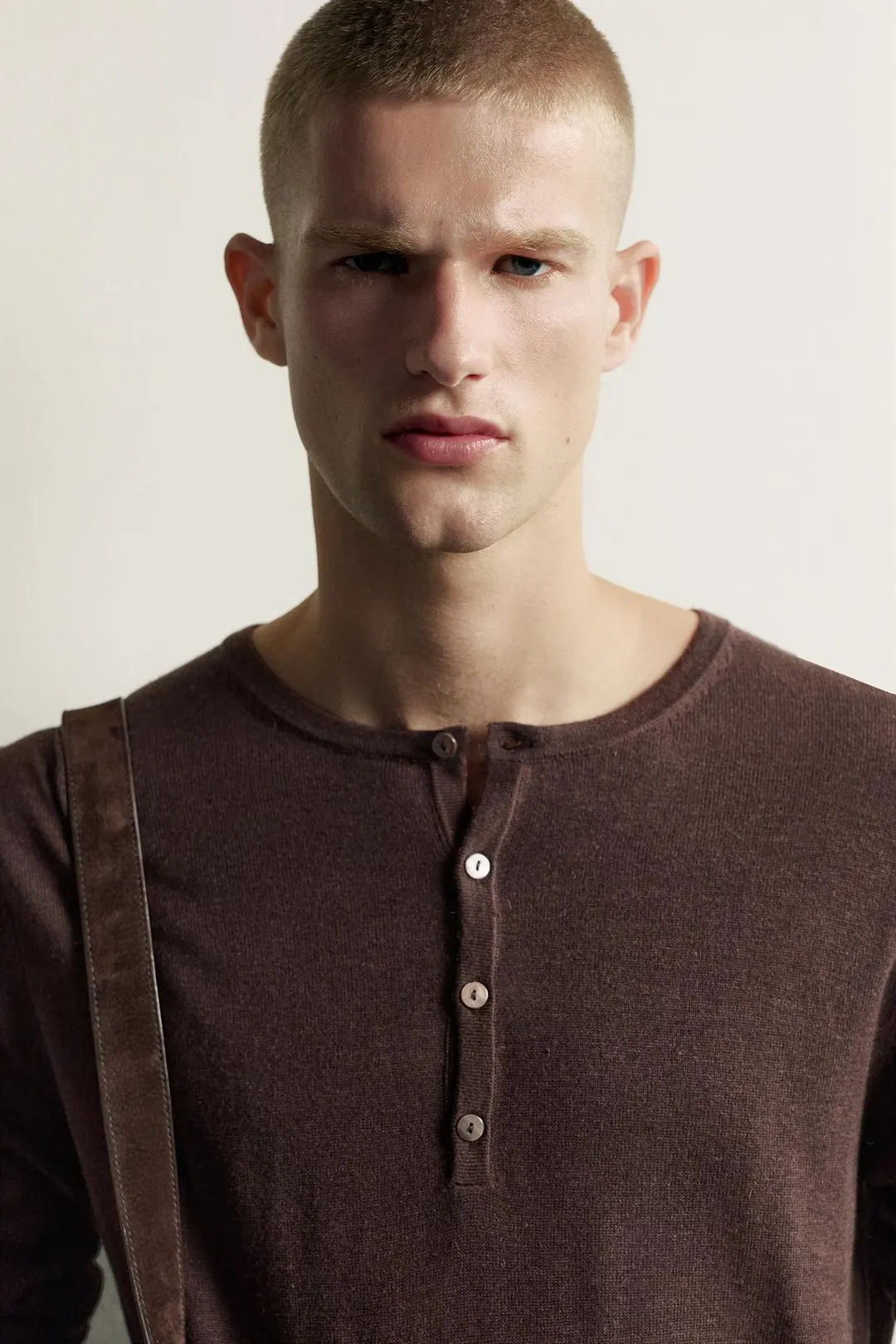 Трикотажная футболка хенли, Zara