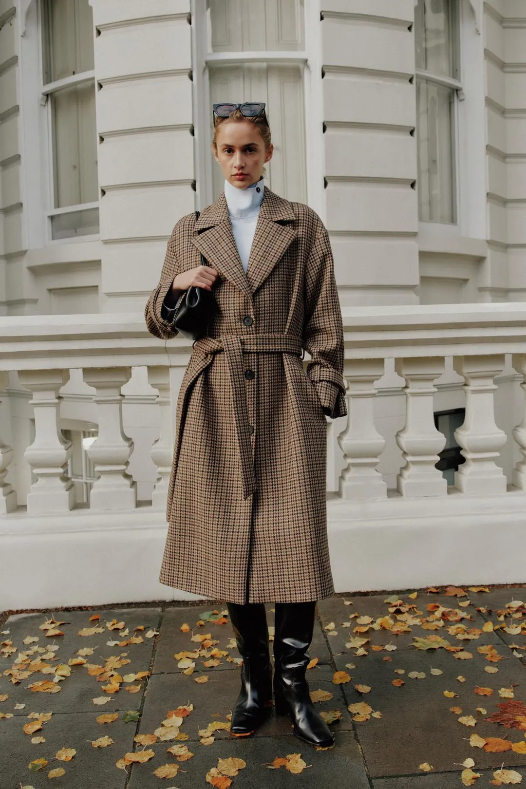 Пальто в гусиную лапку из смесовой шерсти с поясом, Zara
