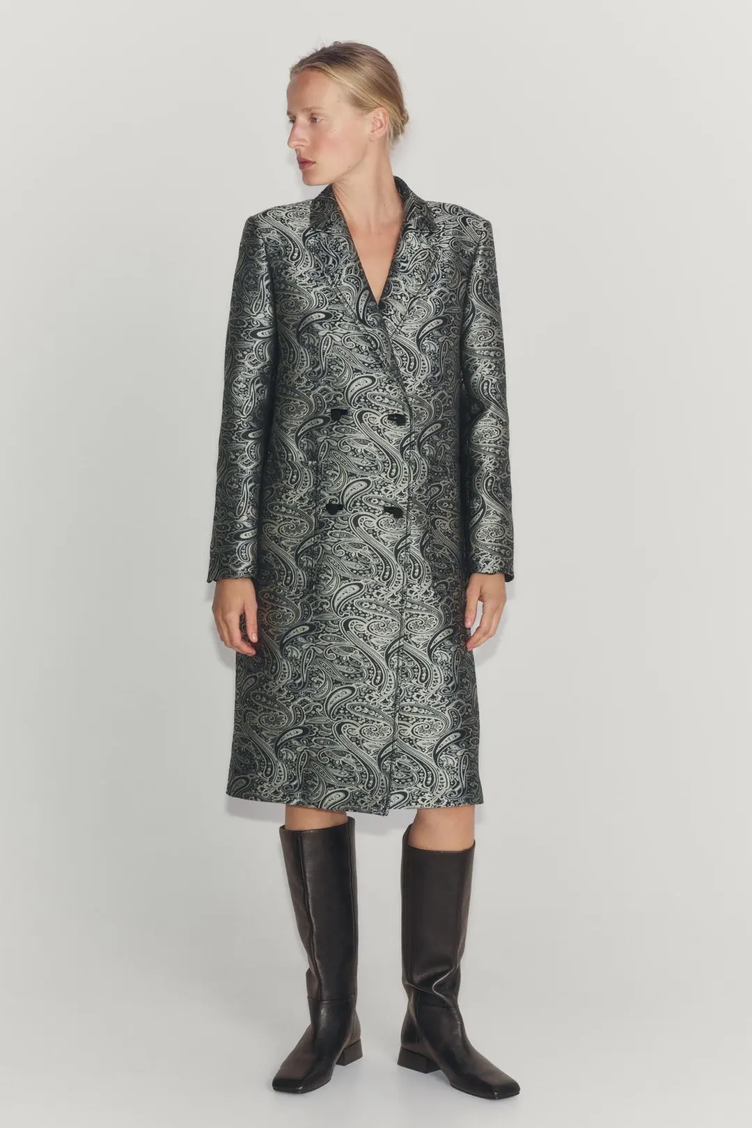 Сапоги Limited Edition из кожи с квадратным мысом, Zara