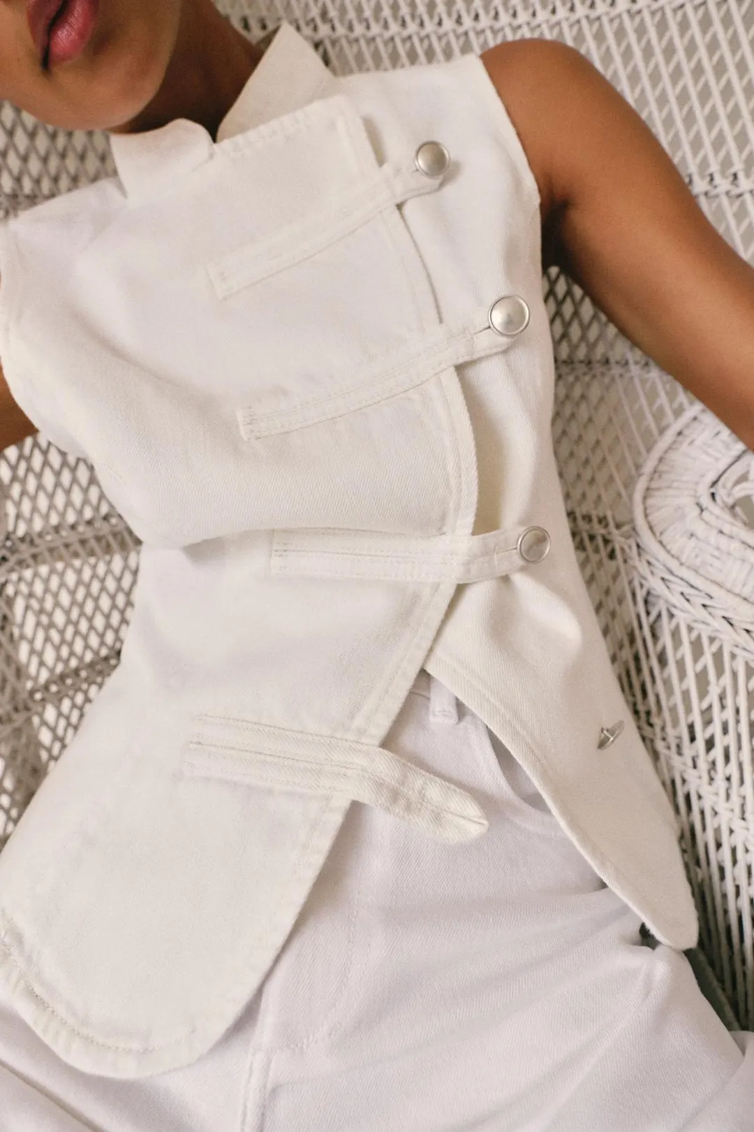 Джинсовый топ с застежкой на навесные петли Z1975, Zara