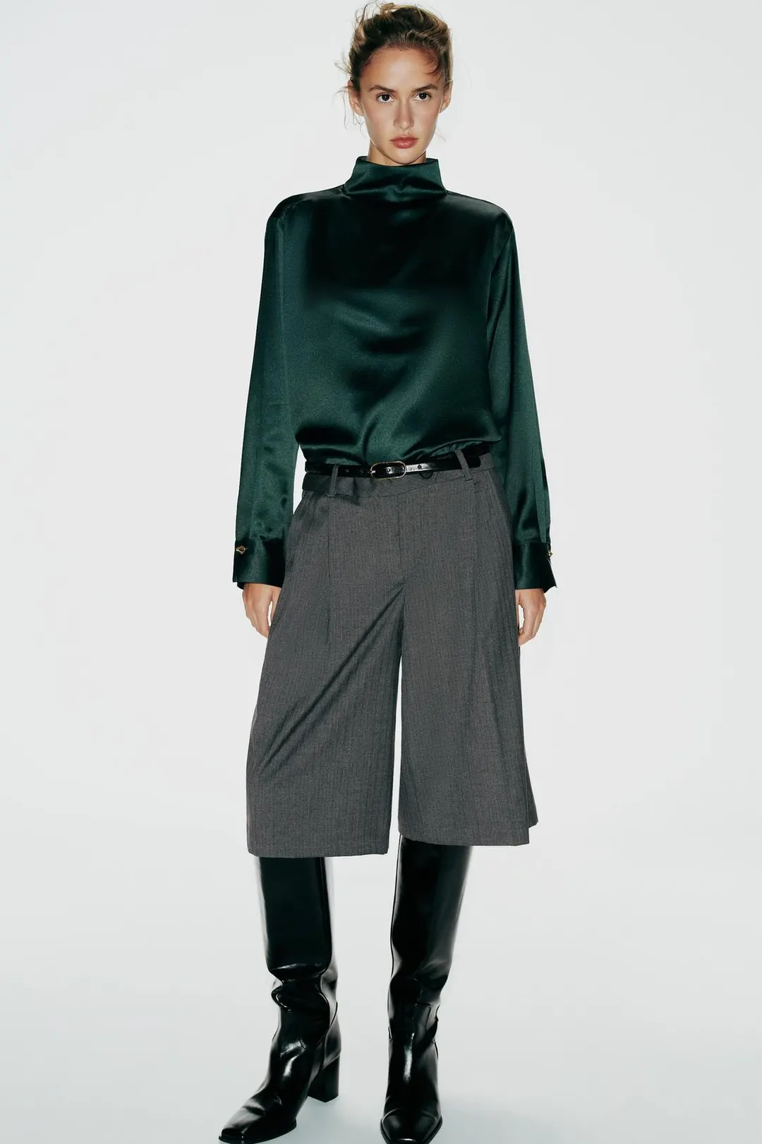 Атласная блузка с высоким воротником, Zara