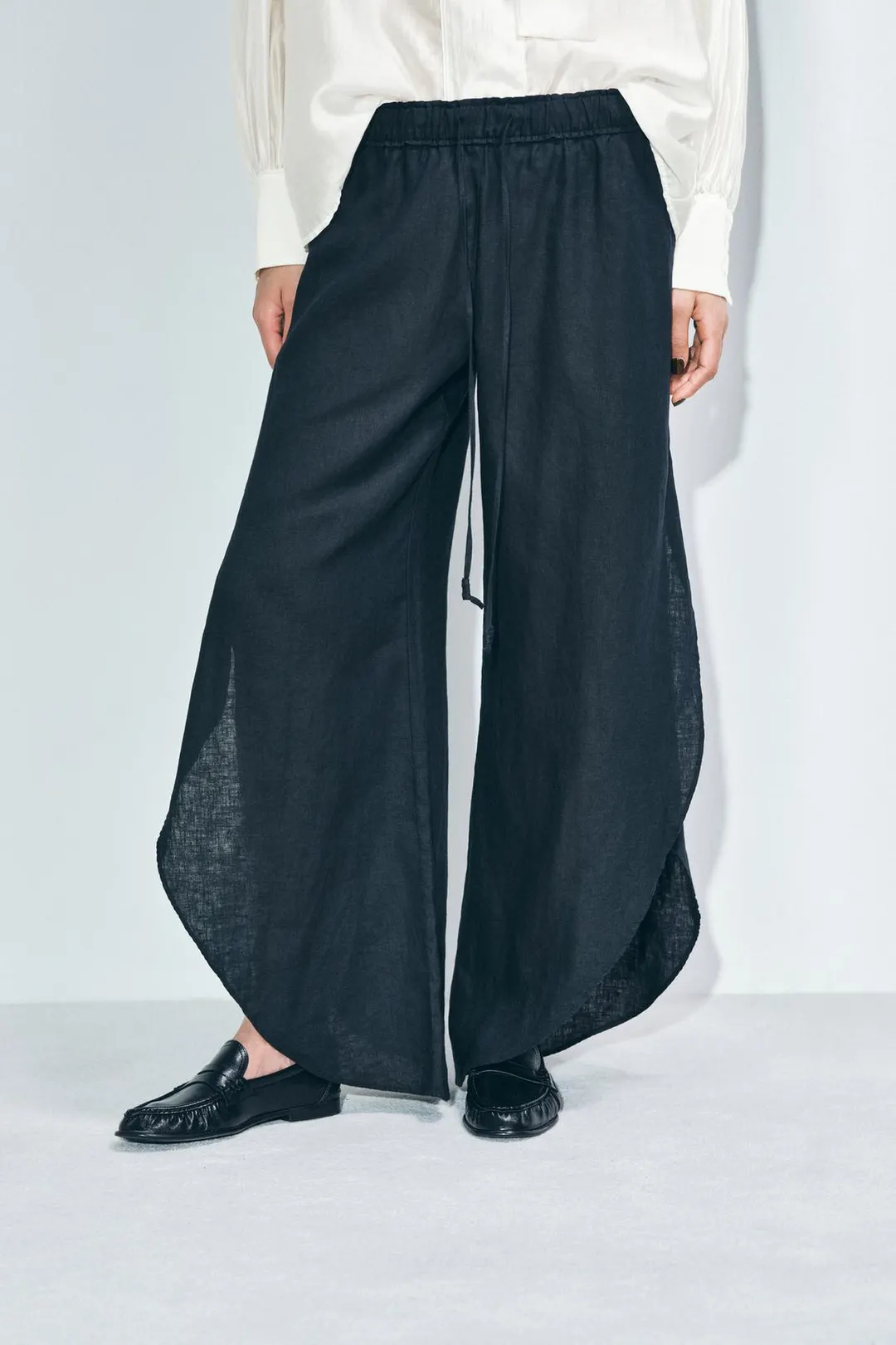 Брюки из 100% льна с разрезами ZW Collection, Zara
