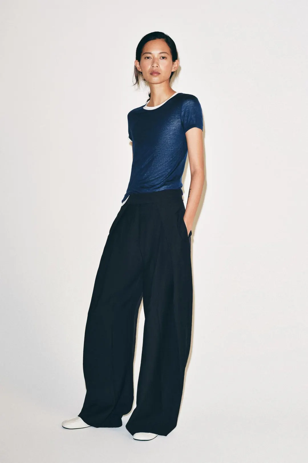 Брюки широкие ZW Collection со складками, Zara