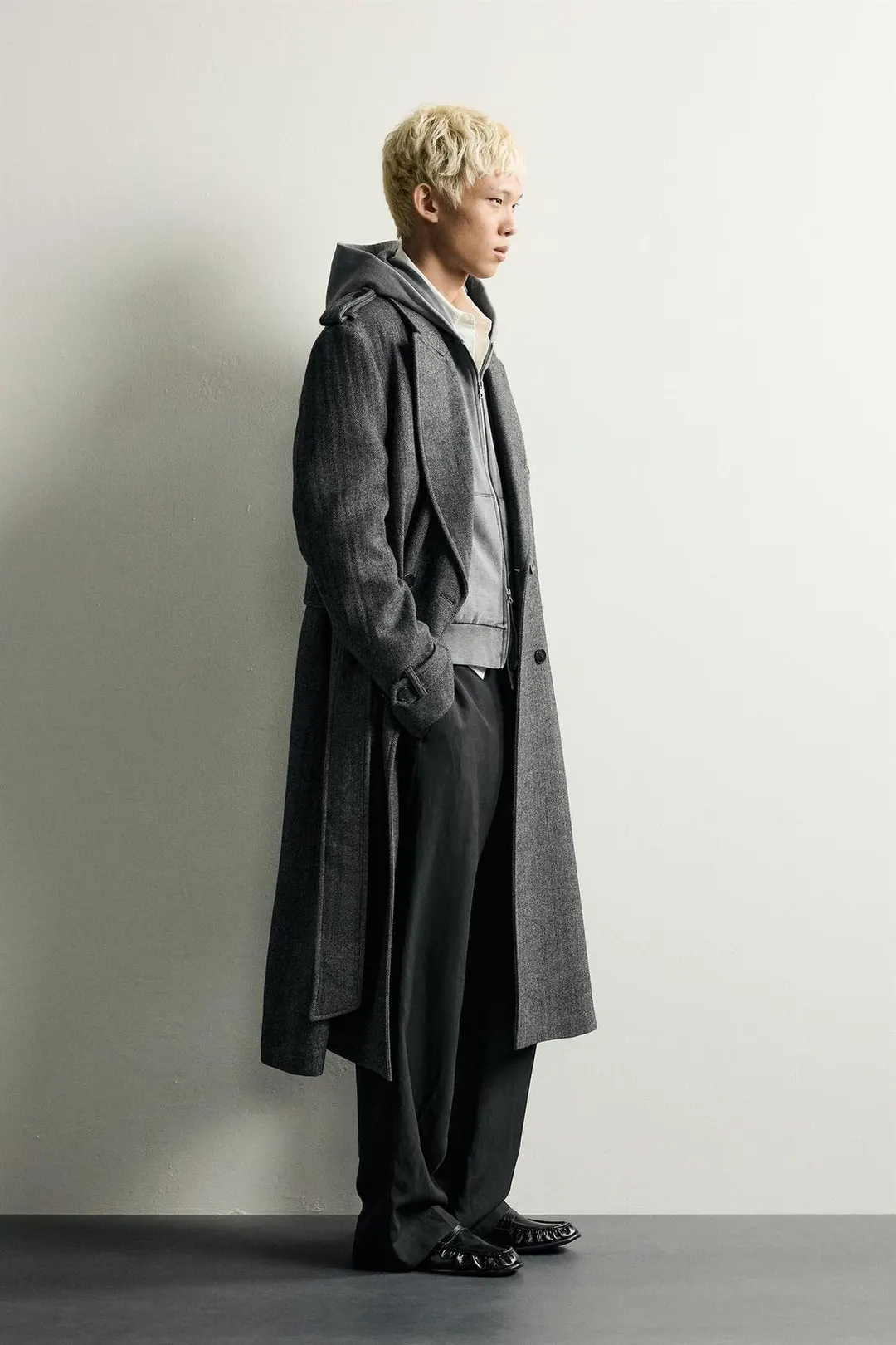 Двубортное пальто из смесовой шерсти с поясом, Zara
