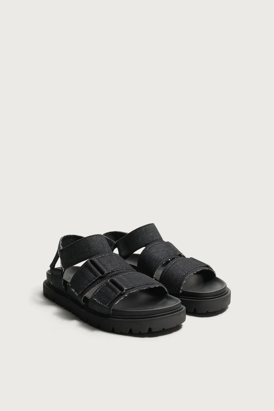 Сандалии с ремешками, Zara