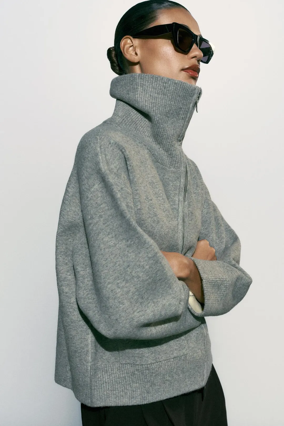 Кардиган с контрастной горловиной, Zara