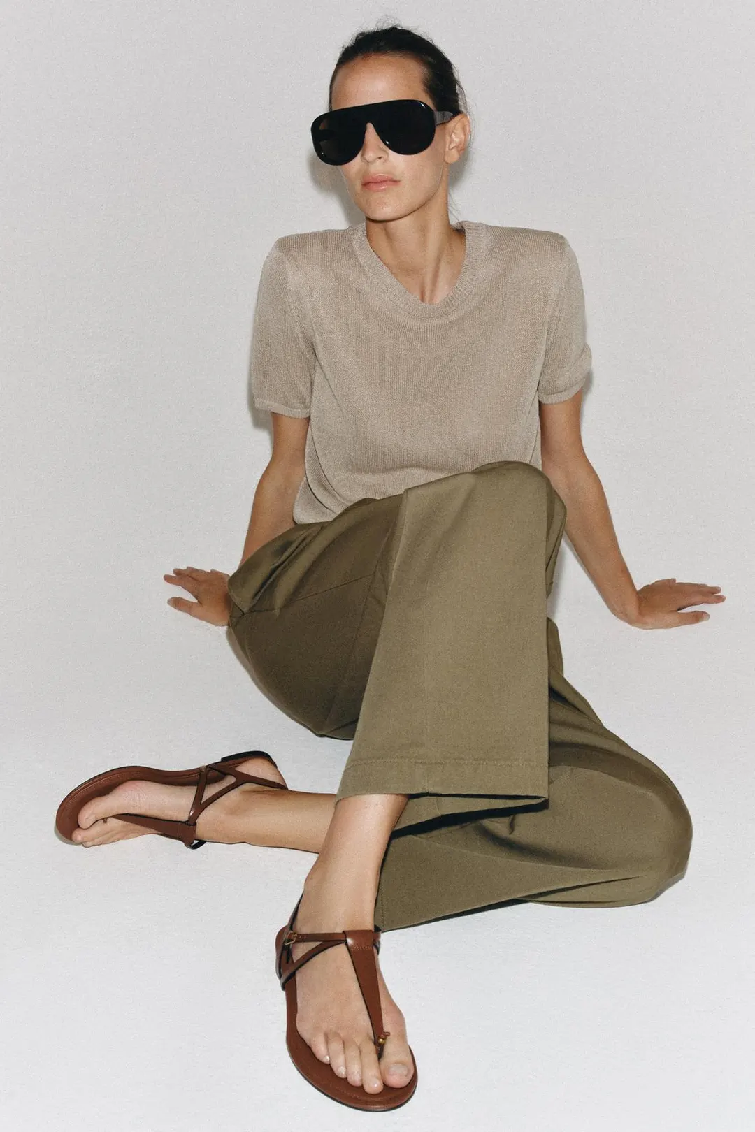 Кожаные сандалии без каблука, Zara