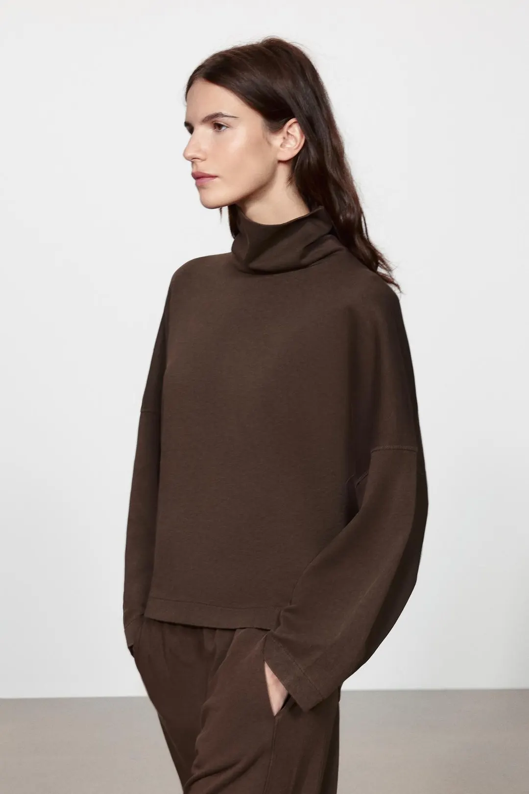 Свитшот-водолазка из интерлока, Zara