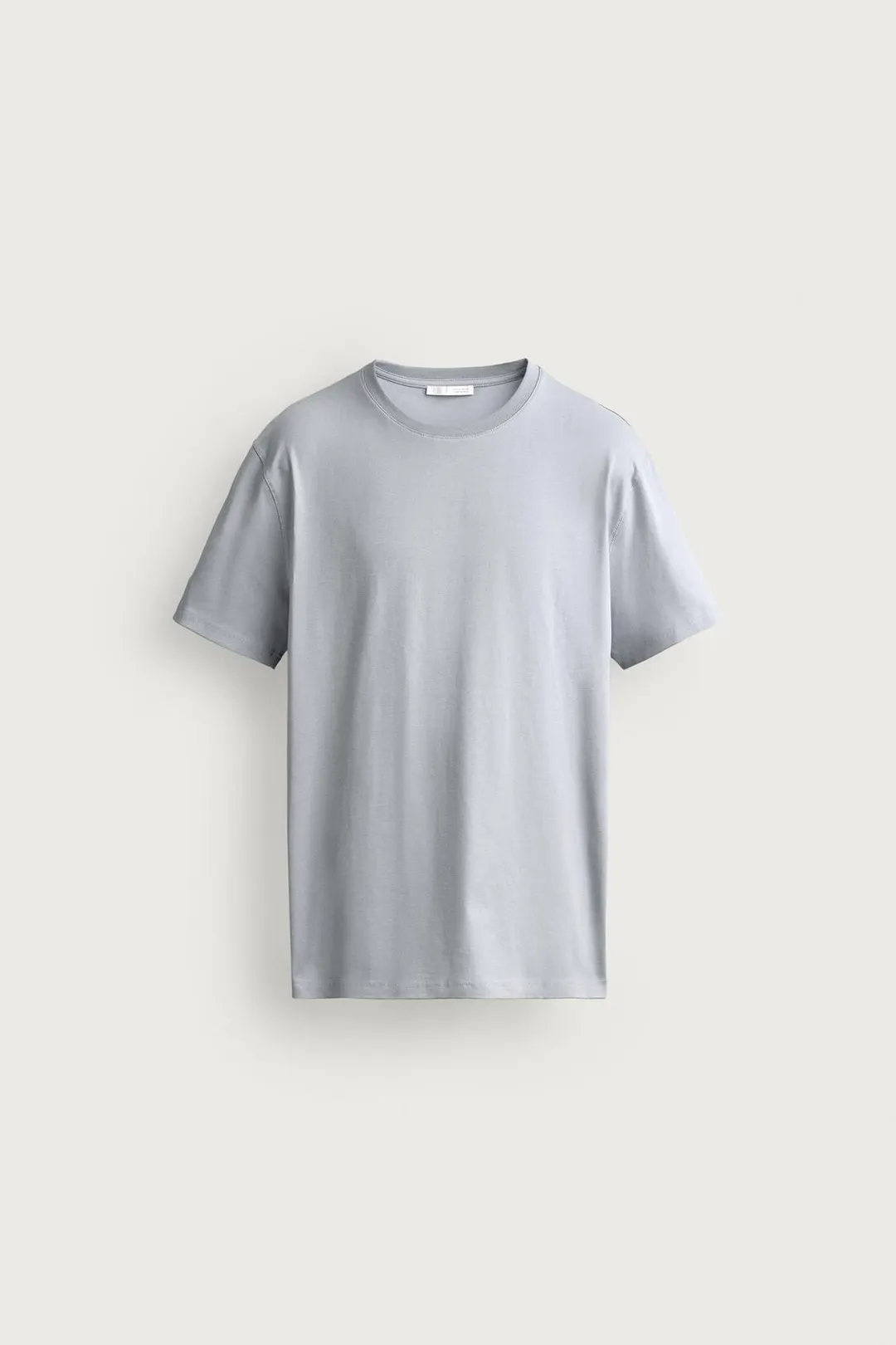 Базовая футболка средней плотности /02, Zara