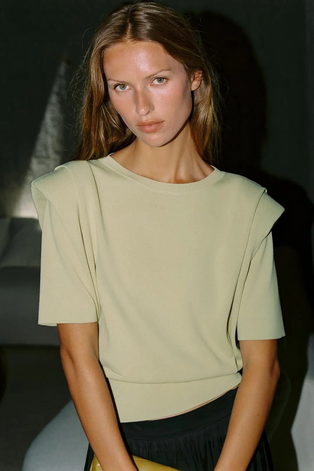 Вязаный топ с подплечниками, Zara