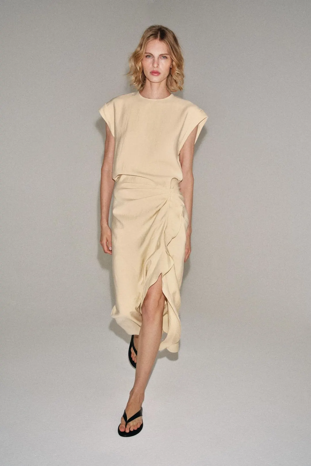 Платье миди с оборками ZW Collection, Zara