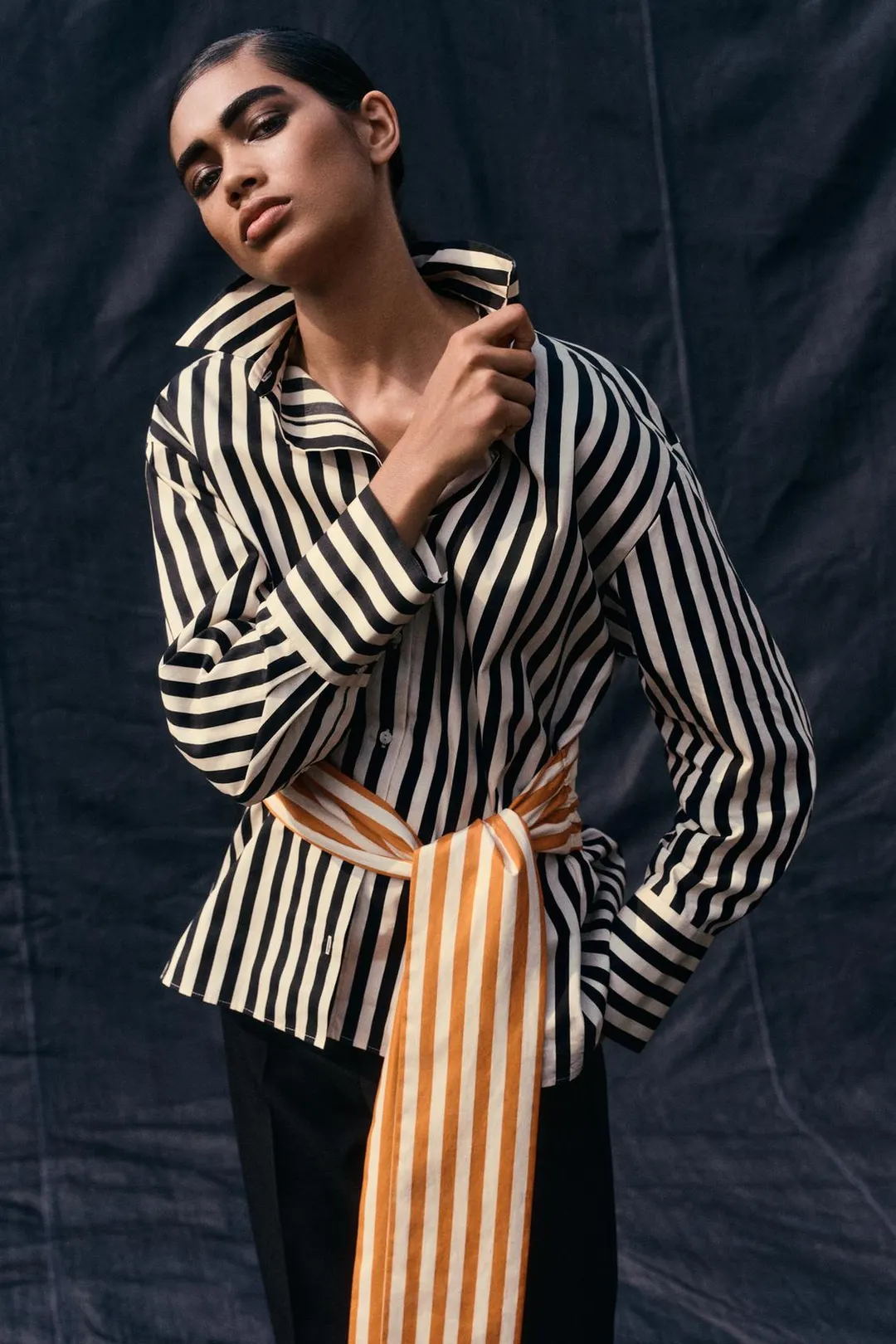 Полосатая рубашка с контрастным поясом, Zara