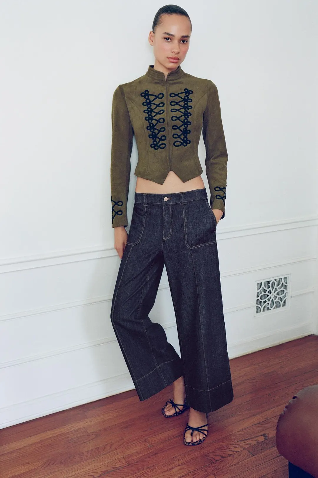 Куртка под замшу с застежкой-клевант, Zara