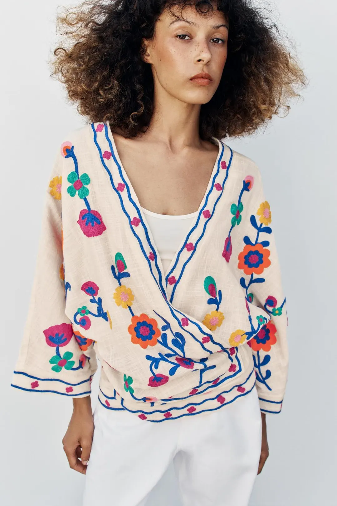 Кимоно с цветочной вышивкой, Zara