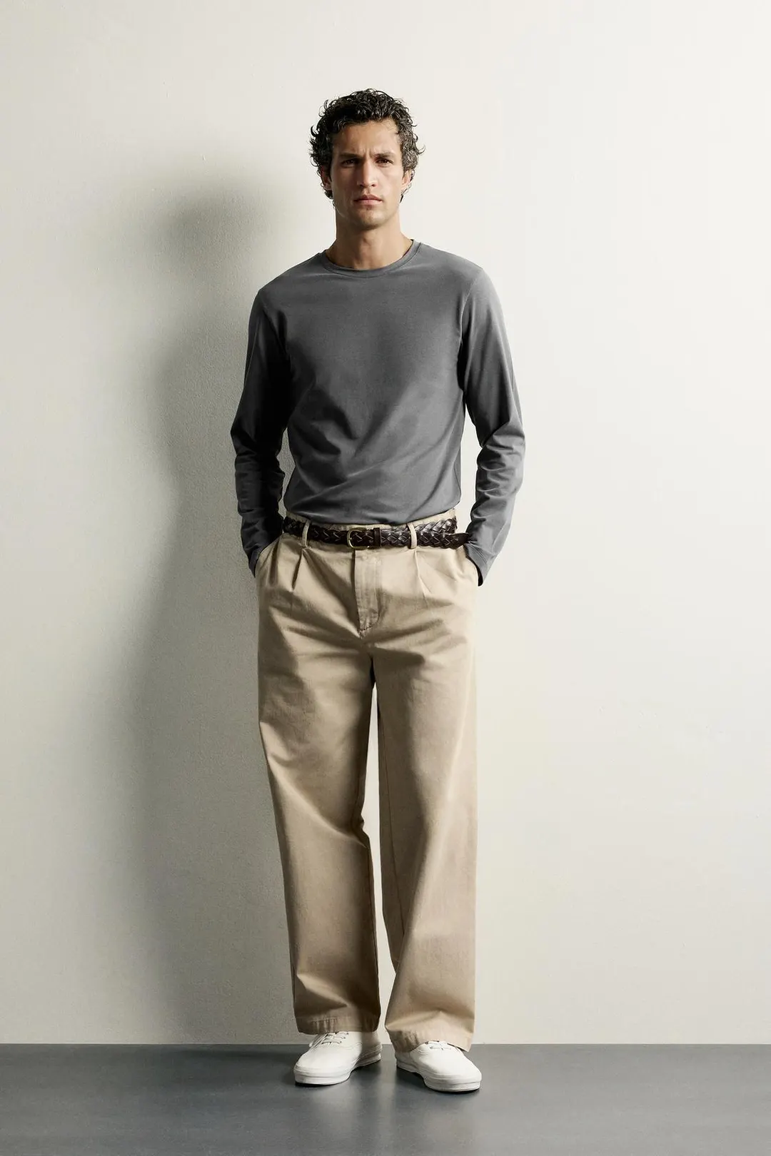 Базовая облегающая футболка с длинными рукавами, Zara