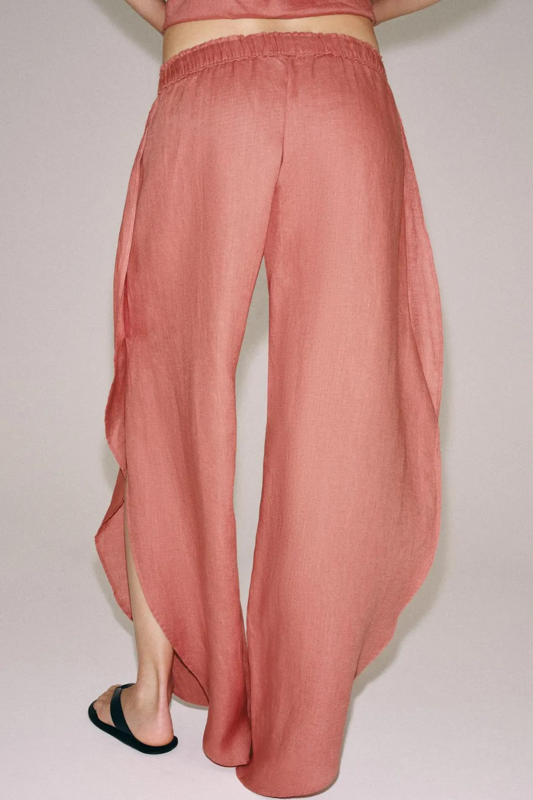 Брюки из 100% льна с разрезами ZW Collection, Zara