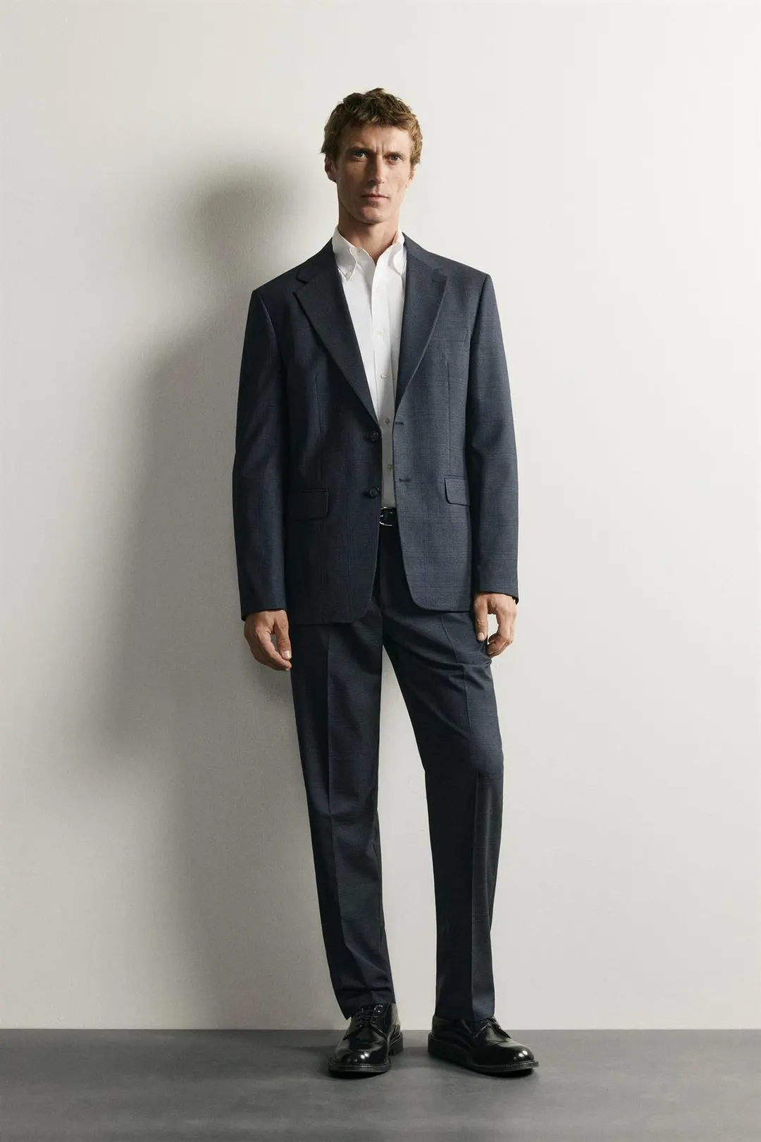 Брюки костюмные стандартного кроя в клетку, Zara