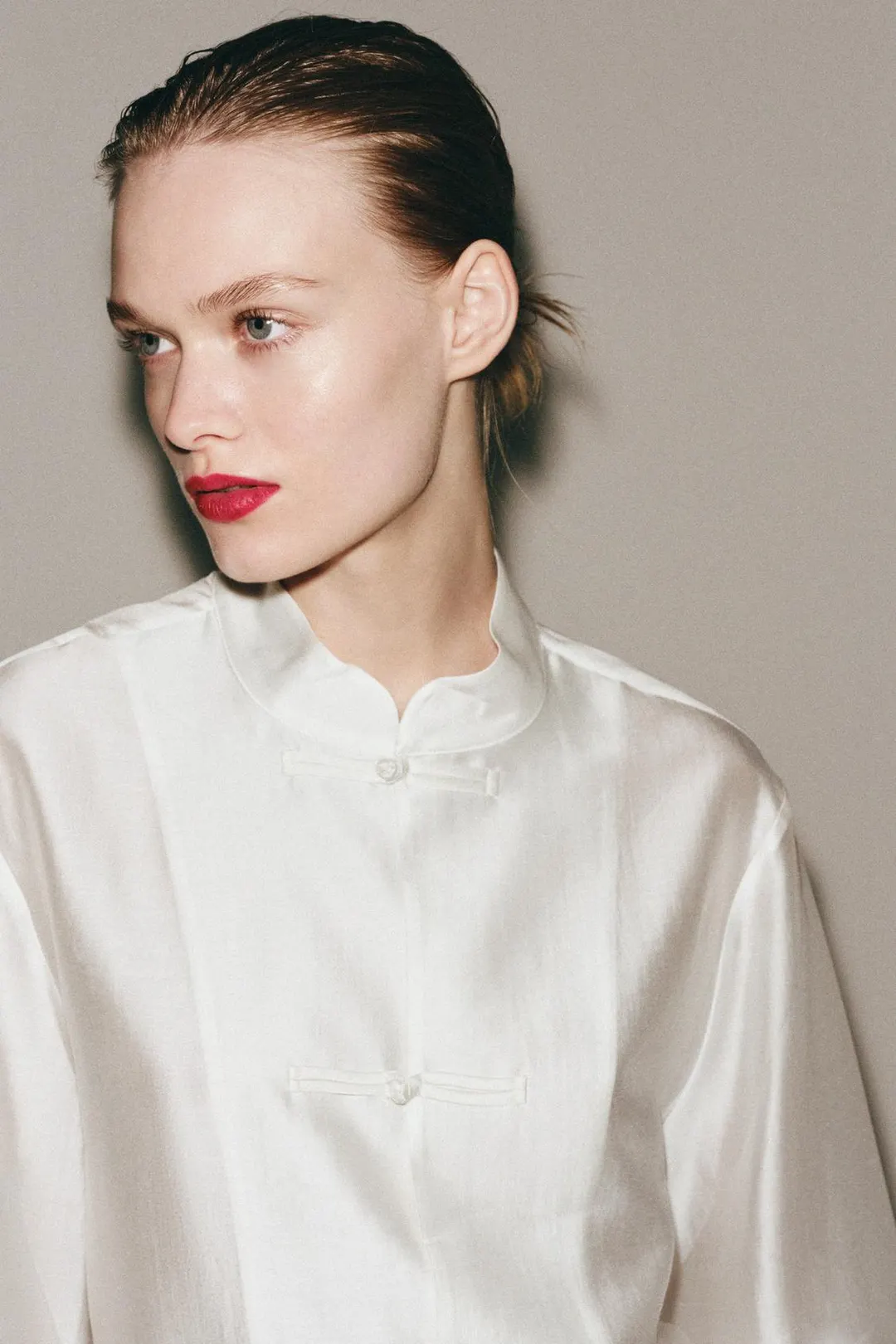 Сатиновая рубашка с застежкой на навесные петли ZW Collection, Zara
