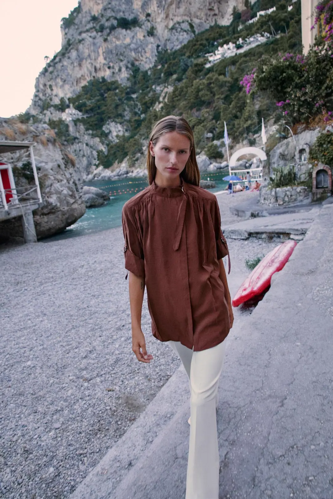 Брюки клеш с пряжкой, Zara