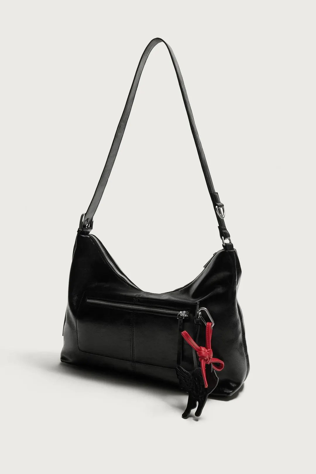 Сумка с подвеской, Zara
