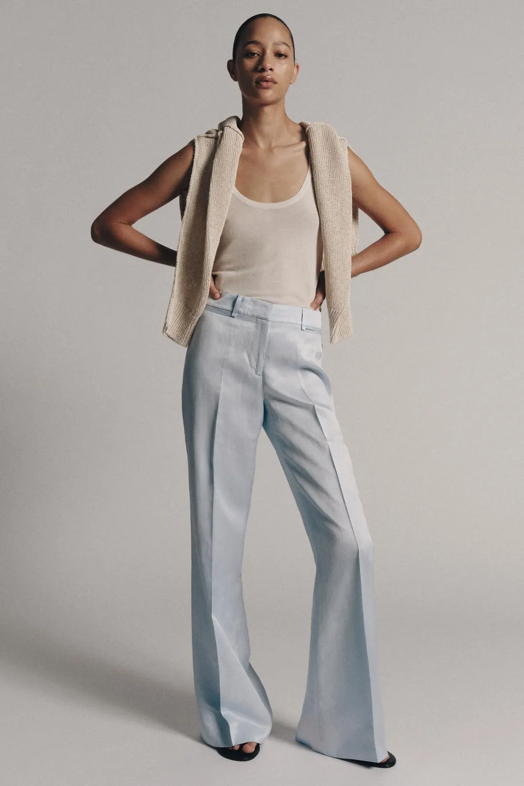Расклешенные брюки из смеси льна ZW Collection, Zara