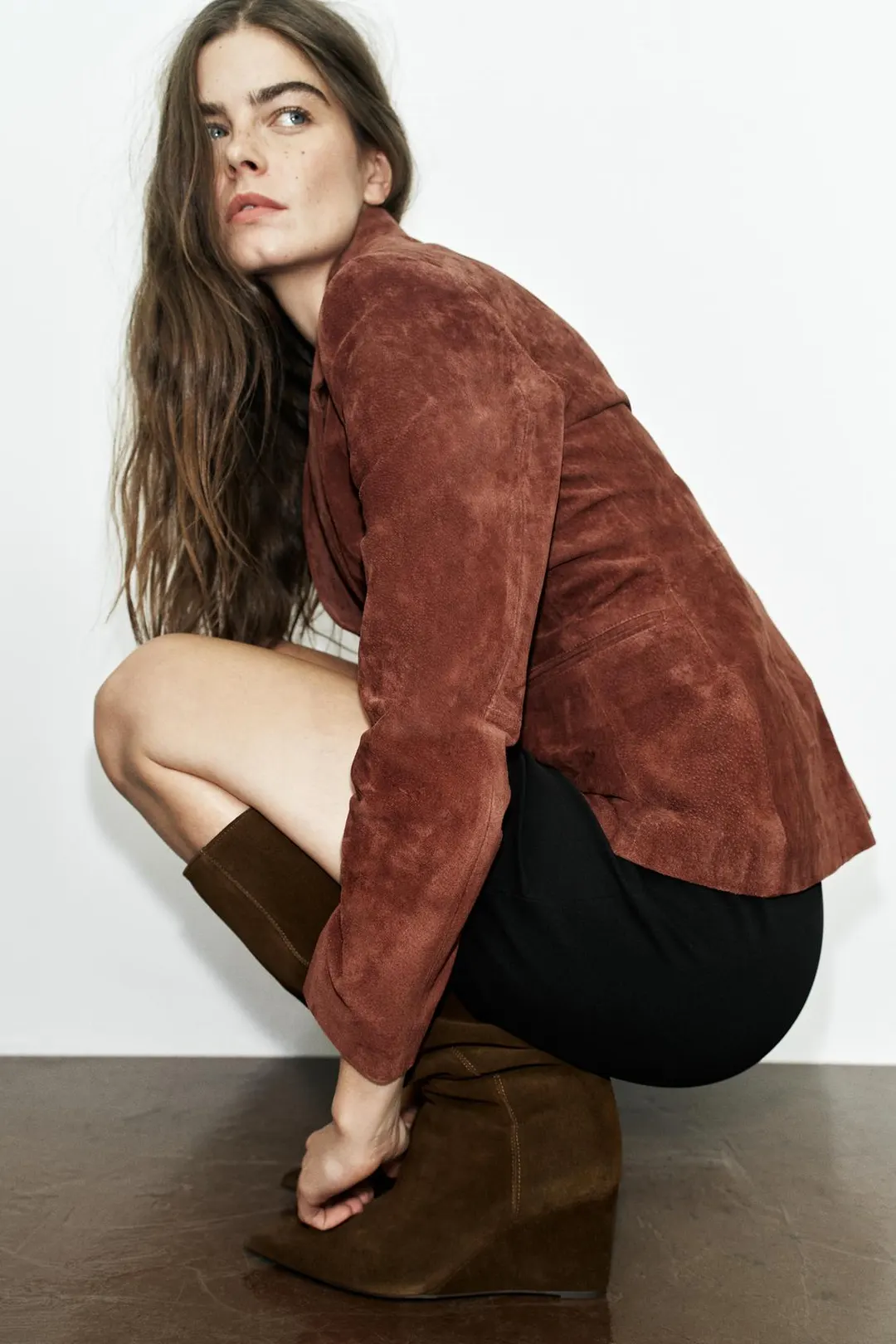 Сапоги из спилка на танкетке, Zara